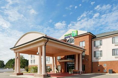 Holiday Inn Express & Suites Sylacauga - Photo2
