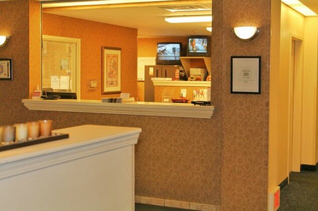 Candlewood Suites Syracuse-Airport - Photo4