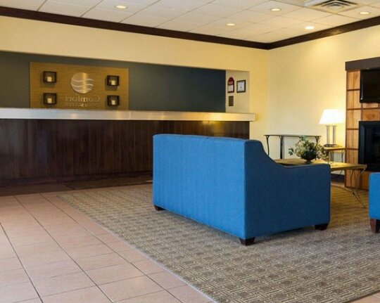 Comfort Inn & Suites Airport Syracuse - Photo4