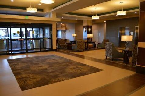 Holiday Inn Express & Suites Tacoma Downtown - Photo5