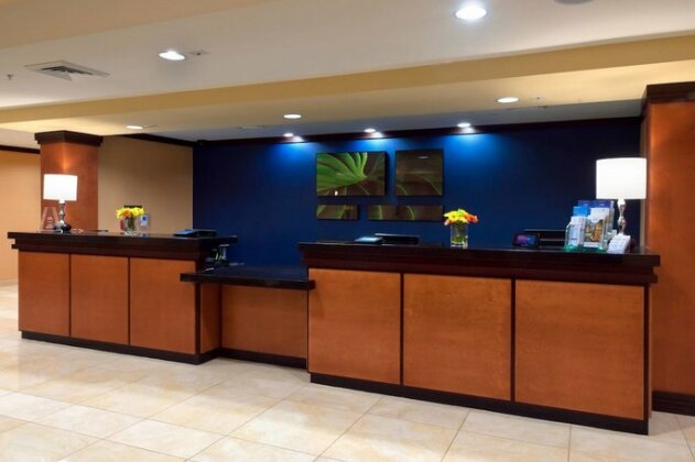 Fairfield Inn & Suites by Marriott Tallahassee Central - Photo3