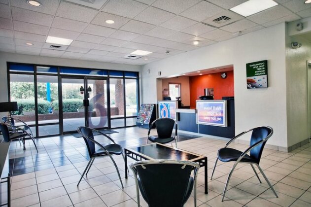 Motel 6 Tallahassee - Downtown - Photo2