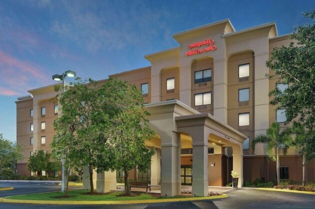 Hampton Inn & Suites Ft Lauderdale/West-Sawgrass/Tamarac FL