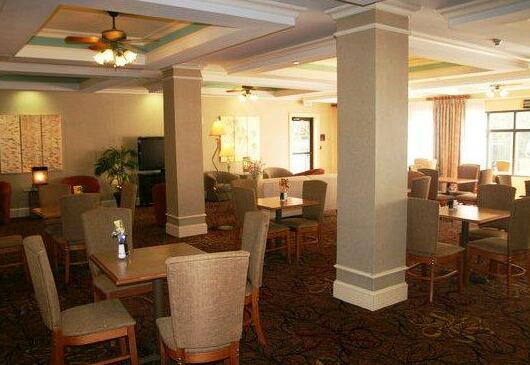 Holiday Inn Express Hotel & Suites Tampa-Anderson Road-Veterans Exp - Photo5