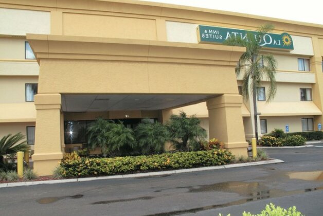 La Quinta Inn & Suites Tampa Brandon West - Photo2