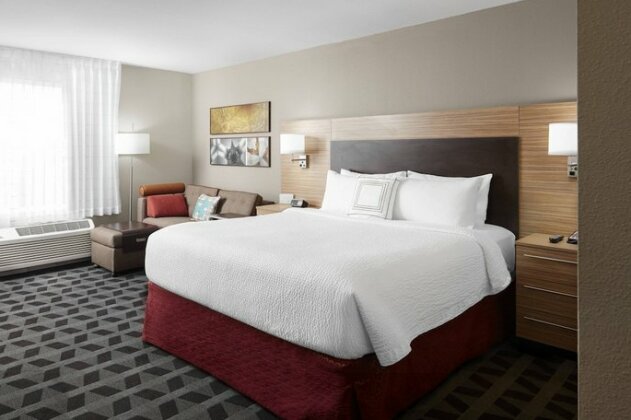 TownePlace Suites by Marriott Tampa Westshore South - Photo5