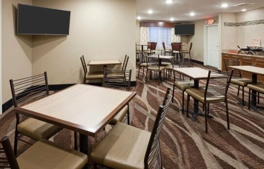 GrandStay Hotel and Suites - Tea/Sioux Falls - Photo2