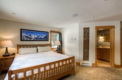 Buena Vista at Riverside 2 Bedroom Condo by Accommodations in Telluride - Photo2