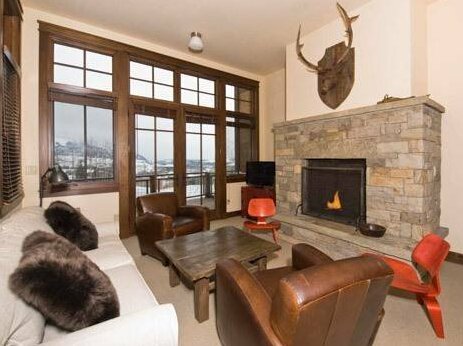Courcheval Ski-in/ Ski-Out by Telluride Luxury Rentals - Photo2