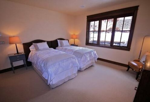 Courcheval Ski-in/ Ski-Out by Telluride Luxury Rentals - Photo4