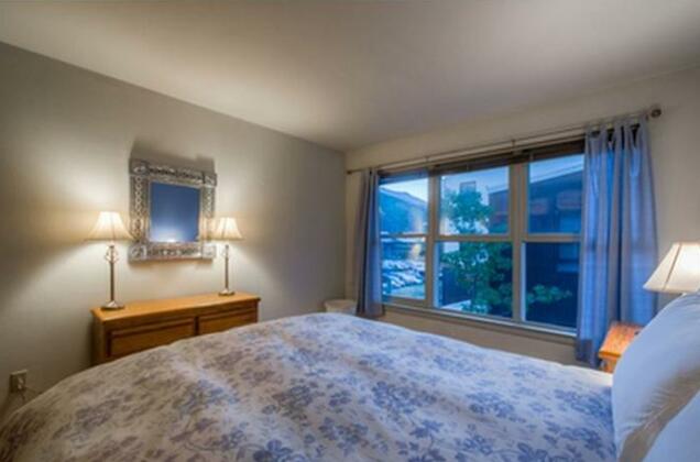 Etta Place - Photo3