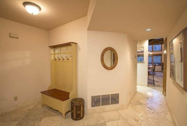 Kayenta Condominium by Telluride Resort Lodging - Photo5