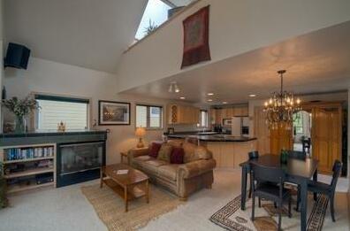 Madison Pacific 1 Bedroom Condo By Accommodations in Telluride - Photo5