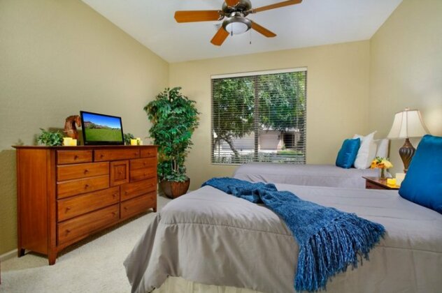 Private Vacation Homes-East Valley Gilbert Chandler & Tempe - Photo5