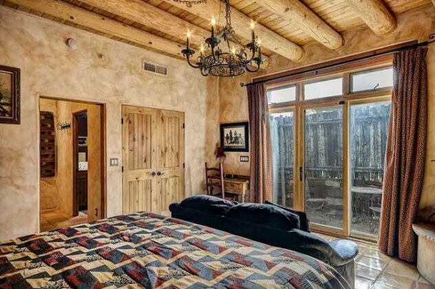 Cowboy Villa Two-bedroom Holiday Home - Photo4