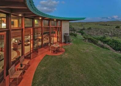 Frank Lloyd Wright Home by South Kohala Management