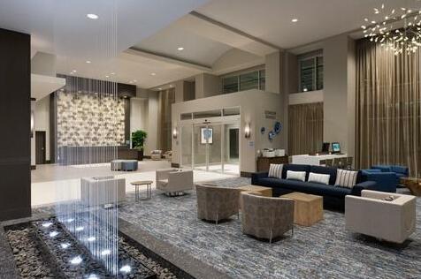 Embassy Suites by Hilton The Woodlands - Photo2