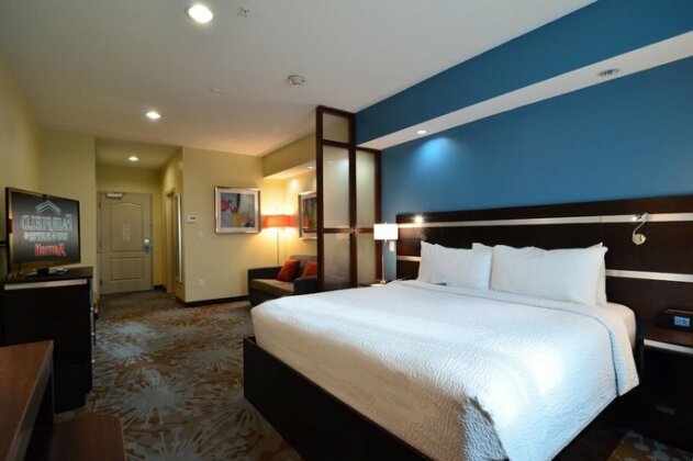 Fairfield Inn and Suites by Marriott North Spring - Photo5