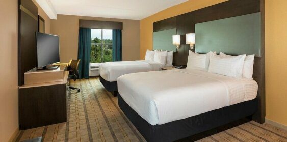 Holiday Inn Hotel and Suites Shenandoah-The Woodlands