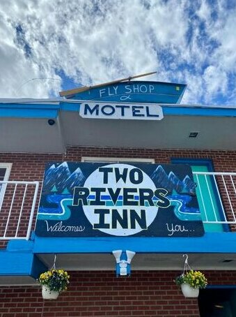 Two Rivers Inn