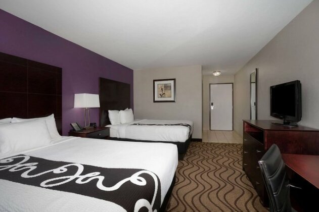 La Quinta Inn & Suites Henderson - Northeast Denver - Photo5