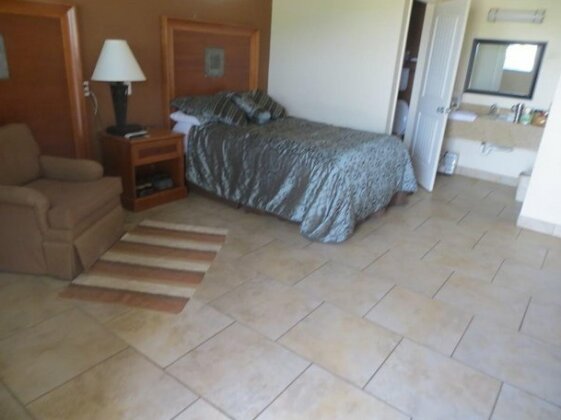Bass Inn - Photo4