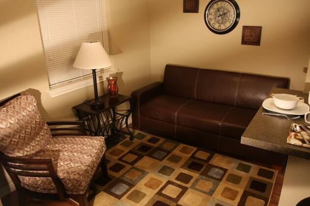 Eagles Den Suites at Three Rivers - Photo5
