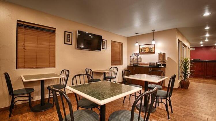 Quality Inn Three Rivers - Photo5