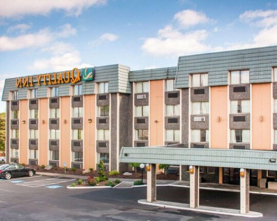 Quality Inn Tigard Portland Southwest - Photo3