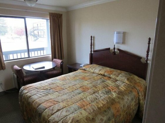 Western Royal Inn - Photo5