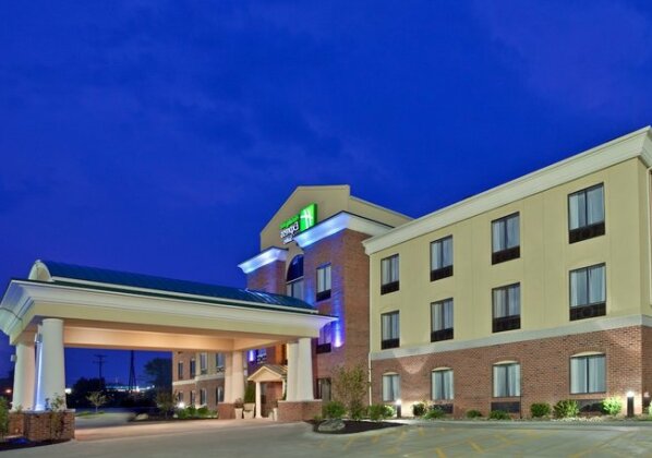 Holiday Inn Express Hotel & Suites Tipp City - Photo2