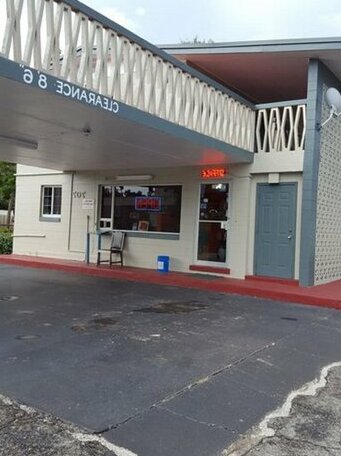 Three Oaks Motel - Titusville - Photo3