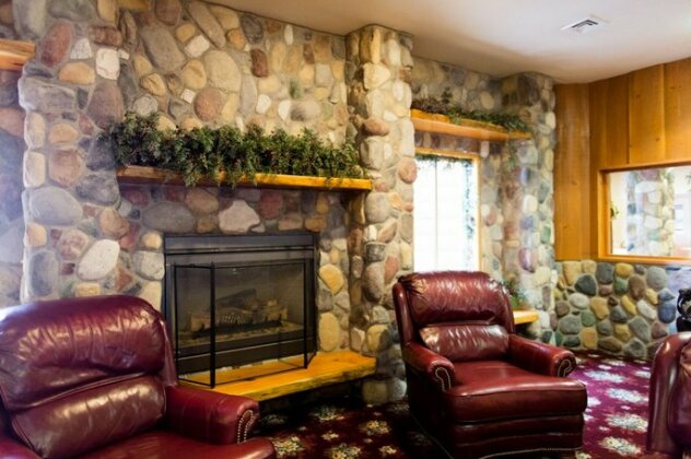 Cranberry Country Lodge - Photo4