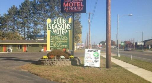 Four Seasons Motel Tomahawk