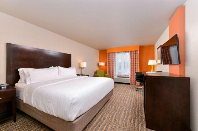 Holiday Inn Express Tomball Tomball
