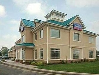 Howard Johnson by Wyndham Toms River