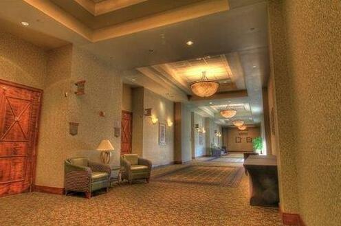 Capitol Plaza Hotel and Convention Center - Topeka - Photo5