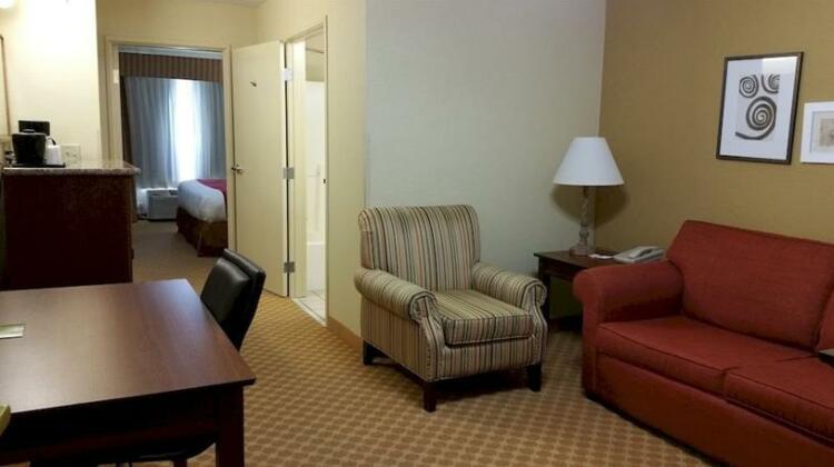 Country Inn & Suites by Radisson Topeka West KS - Photo4