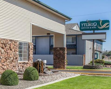 Quality Inn and Suites Toppenish - Photo2