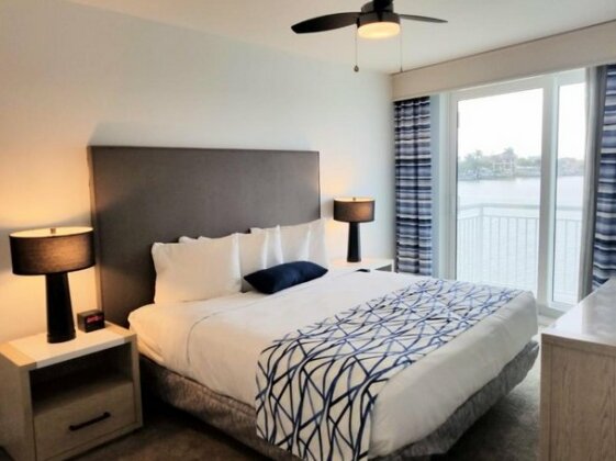 Provident Oceana Beachfront Suites - Photo3