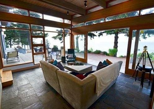 Sanctuary - Most Beautiful House on the North Coast You Deserve - Photo3