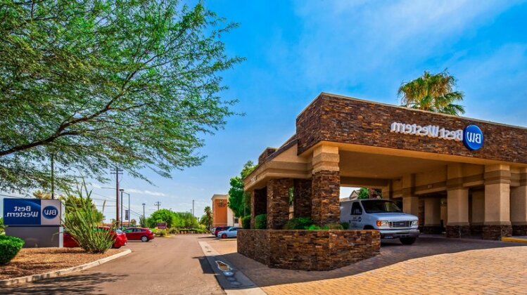 Best Western Tucson Int'l Airport Hotel & Suites - Photo2