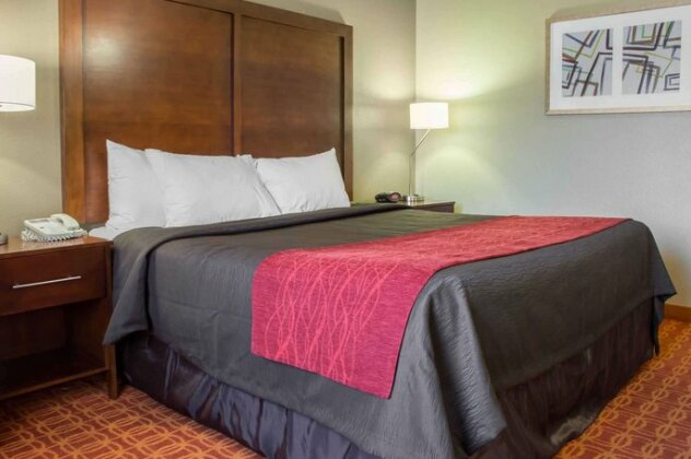 Comfort Inn & Suites Tucson - Photo2