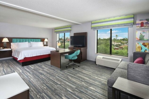 Hampton Inn & Suites Tucson East - Photo2