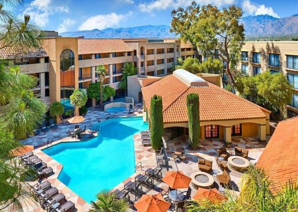 Sheraton Tucson Hotel & Suites - Photo2