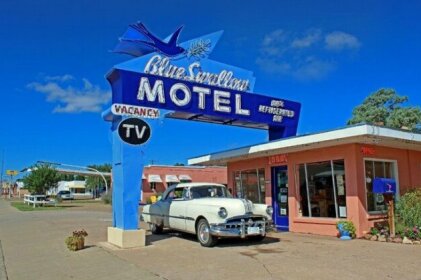 Blue Swallow Motel
