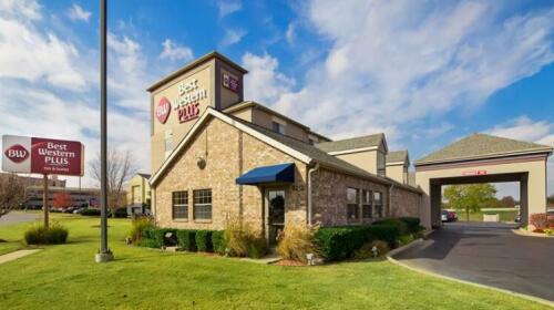 BEST WESTERN Plus Tulsa Inn & Suites