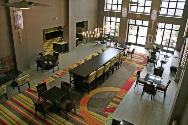 Hampton Inn & Suites Tulsa-Woodland Hills - Photo5