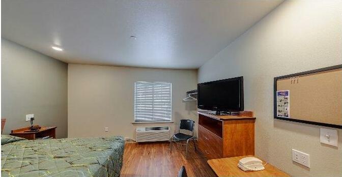 WoodSpring Suites Tulsa - Photo3