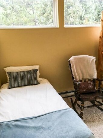 3 Bedroom Remodeled East Vail Condo 3e Hot Tub And Shuttle On Site - Photo5